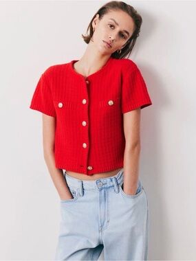 NWOT H&M Women’s Red Structured Knit Button-Front Cardigan with Gold Buttons